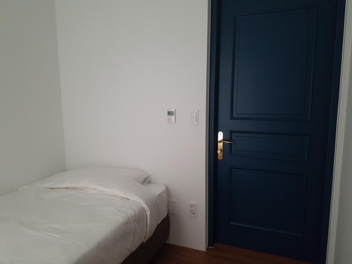 Hostel Single Single Busan Extérieur photo