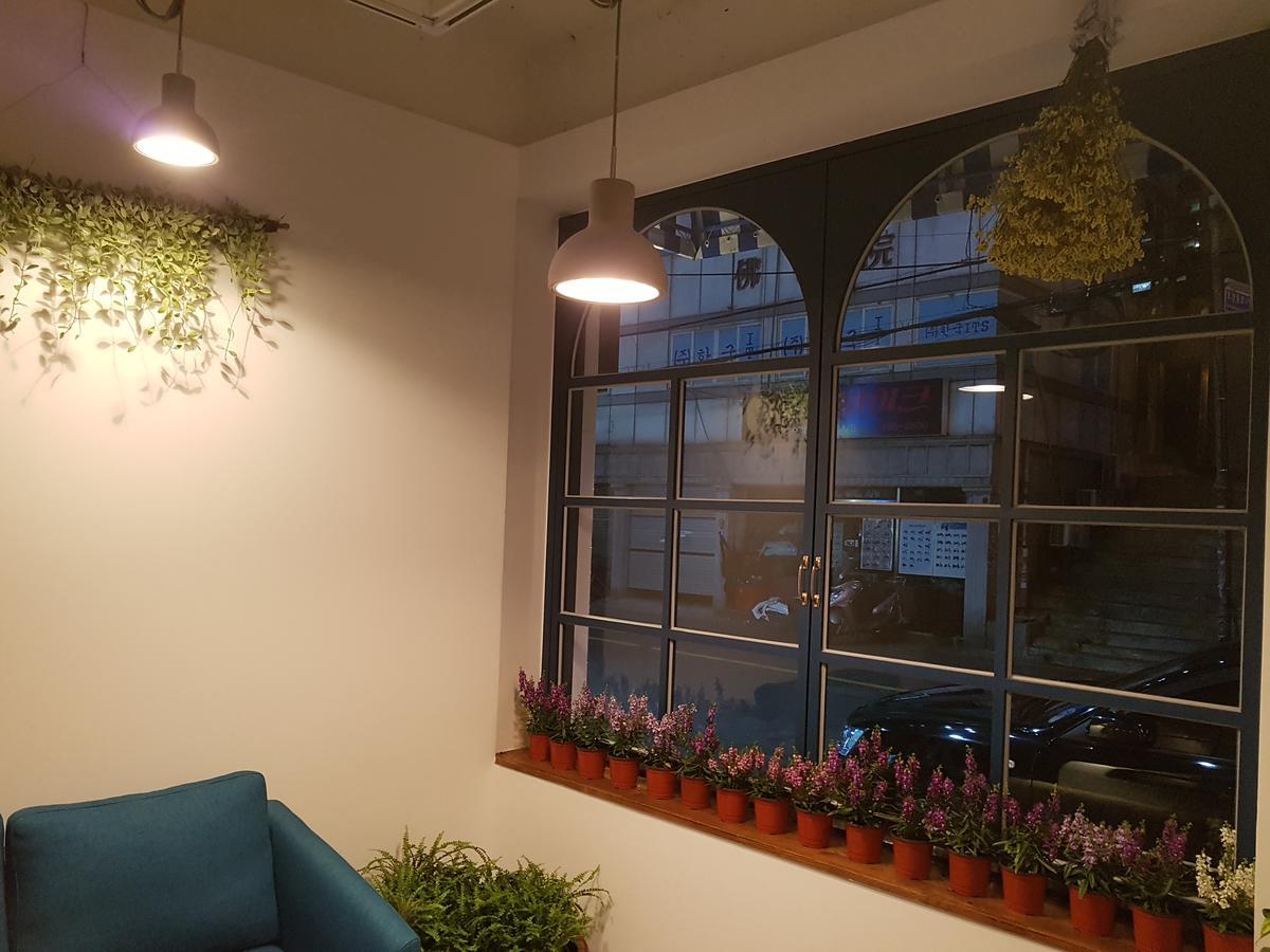 Hostel Single Single Busan Extérieur photo
