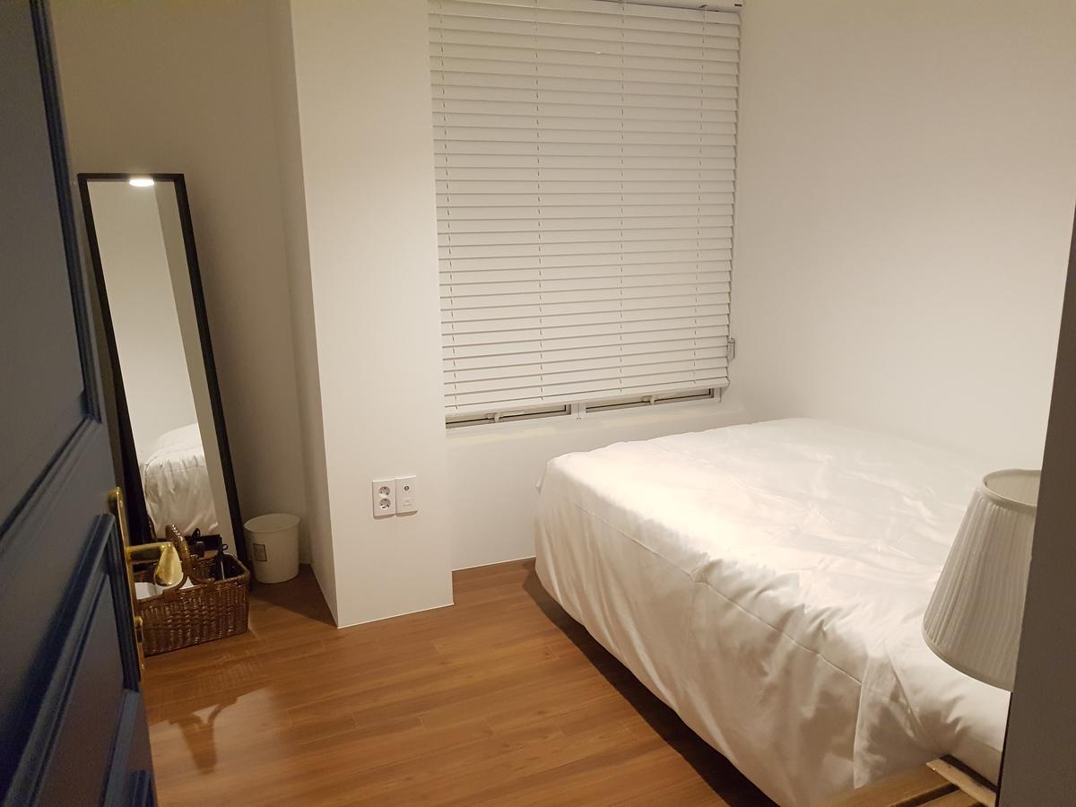 Hostel Single Single Busan Extérieur photo