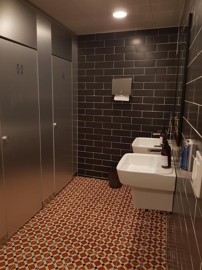 Hostel Single Single Busan Extérieur photo